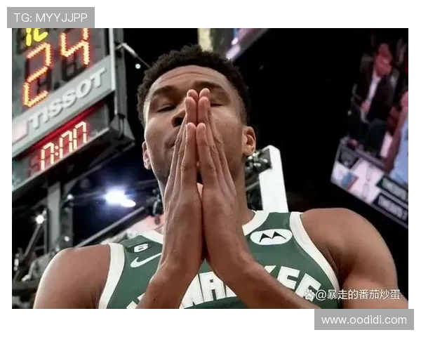 字母哥表现出色却难掩球队疲态14投9中贡献22分8篮板3助攻1盖帽